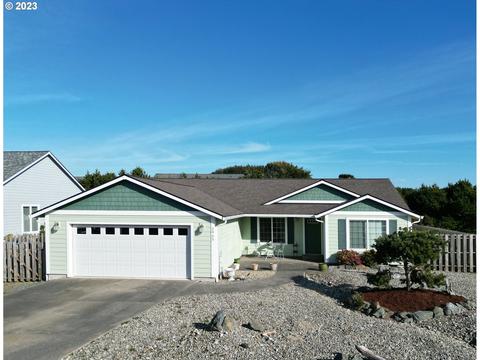 2965 Ruby Ct, Bandon, OR 97411 photo 1