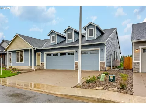 859 E Cleveland St, Carlton, OR 97111