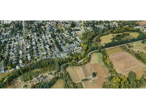 Nottingham Ave, Eugene, OR 97404