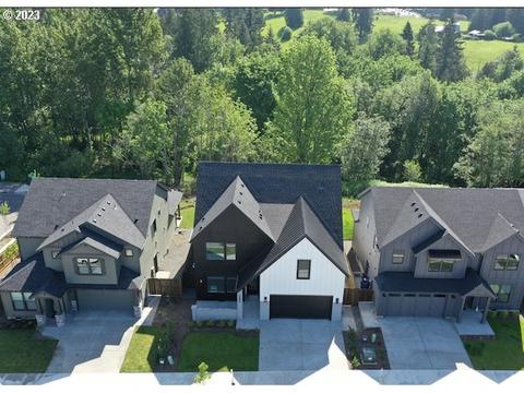 240 N 22nd Ct, Ridgefield, WA 98642