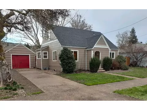 421 NE Yamhill St, Sheridan, OR 97378