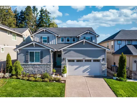 13275 SW Maddie Ln, Tigard, OR 97224