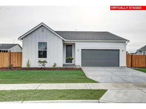2138 NE Currin Creek Dr, Estacada, OR 97023