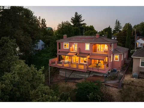 4019 N Overlook Ter, Portland, OR 97227