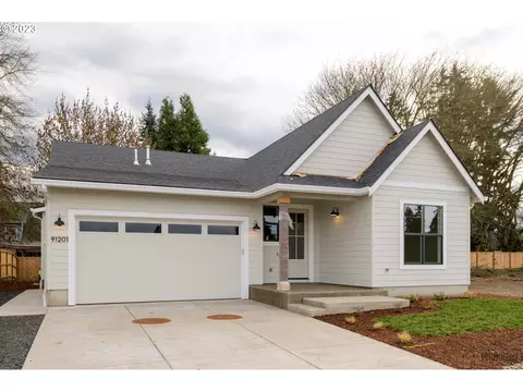 32771 Coburg Creek Dr, Eugene, OR 97408