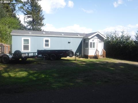 89245 Shore Crest Dr, Florence, OR 97439