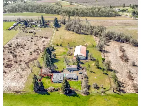 25939 Krugur Park Rd, Junction City, OR 97448
