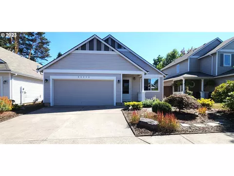 39288 Amherst St, Sandy, OR 97055