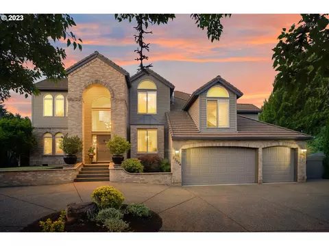 23574 SW Mcloughlin Ct, Sherwood, OR 97140