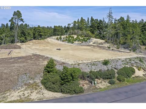 52 Dunewood Dr #52, Florence, OR 97439