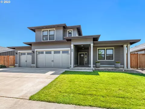 734 Tyson Ln, Eugene, OR 97404