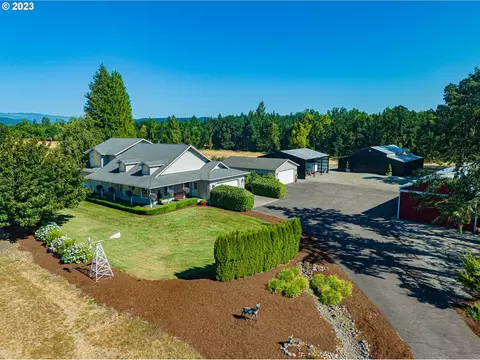 37346 Robinson Dr, Scio, OR 97374