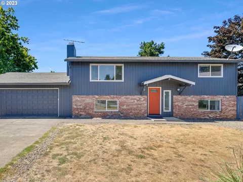 2405 SE Hayward Way, Milwaukie, OR 97267
