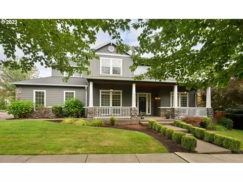9350 SE Denali Dr, Happy Valley, OR 97086