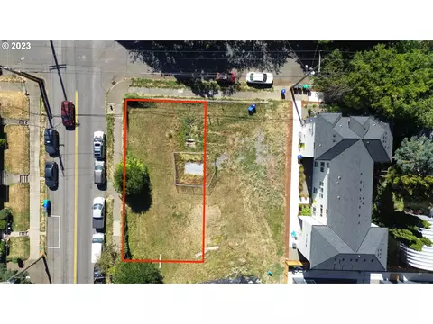 N Gantenbein Ave, Portland, OR 97217