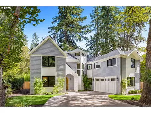 17104 Canal Cir, Lake Oswego, OR 97035