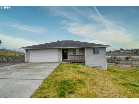 1317 SW 12th Ct, Pendleton, OR 97801