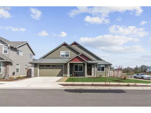 844 SE Fowler St, Dallas, OR 97338