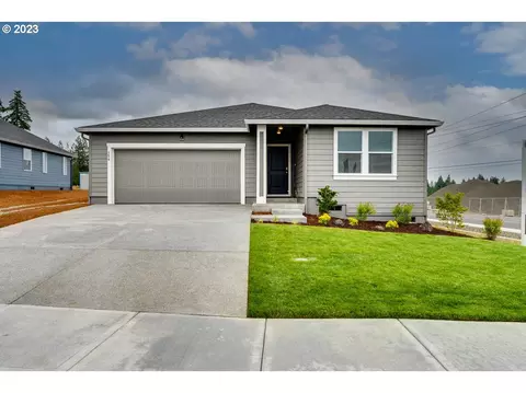 102 Cedar Springs Loop S, Kalama, WA 98625
