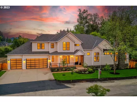19494 SW Lorna Ln, Lake Oswego, OR 97035