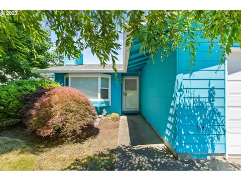 1205 NE 23rd St, Gresham, OR 97030