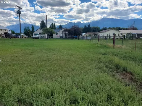0 NW Margaret St, Enterprise, OR 97828