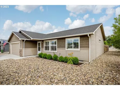 802 Campbell St, Vale, OR 97918