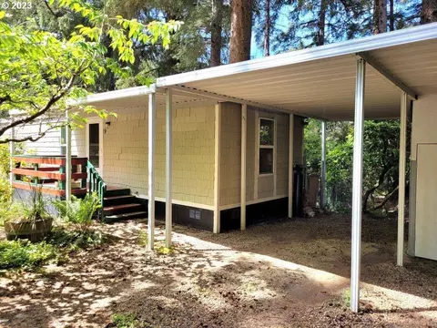 89510 Highway 101 #9, Florence, OR 97439