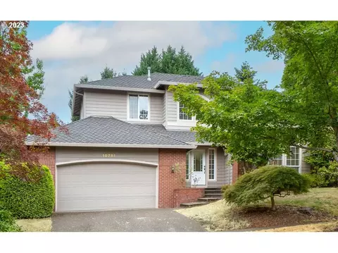 10781 SW Heron Cir, Beaverton, OR 97007