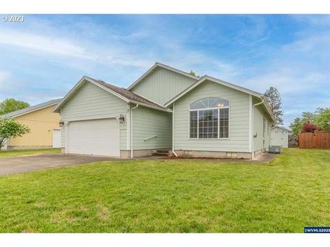 3014 E View Ln, Lebanon, OR 97355