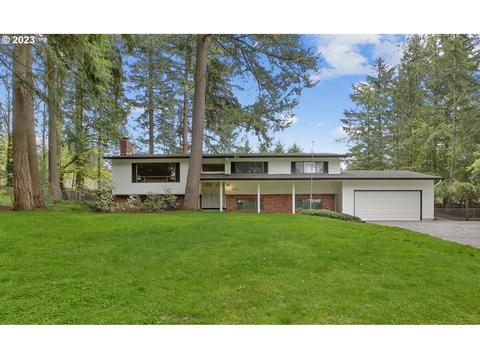 10122 SE 97th Ave, Happy Valley, OR 97086