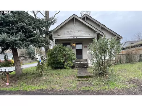 1018 W 37th St, Vancouver, WA 98660