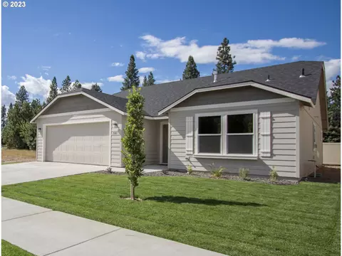 788 Cheadle Lake Ct, Lebanon, OR 97355