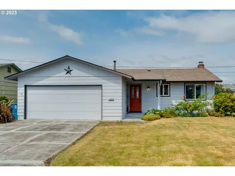 1101 Randolph Rd, Woodburn, OR 97071