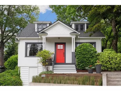 5920 SW 53rd Ave, Portland, OR 97221