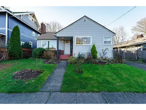 4715 NE 12th Ave NE, Portland, OR 97211