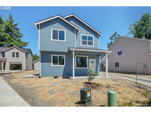 15551 SE Yamhill St #A, Portland, OR 97233