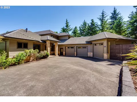 3321 Michael Ln, Eugene, OR 97405