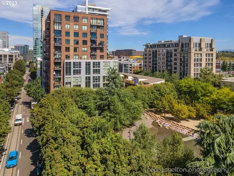 922 NW 11th Ave #1005, Portland, OR 97209