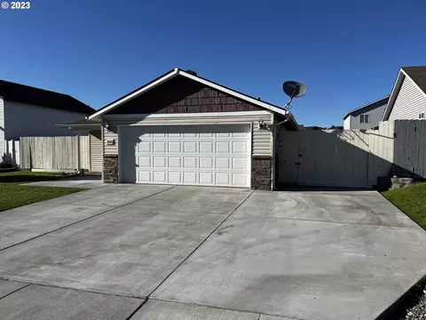 305 E Francolin Ave, Hermiston, OR 97838