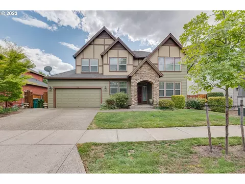 3510 E Grand Oak Dr, Newberg, OR 97132