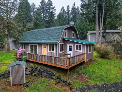 30819 Kenady Ln, Cottage Grove, OR 97424