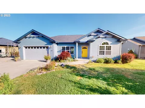 146 NW Mellor Loop, Winston, OR 97496