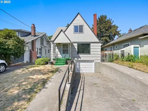 4857 SE Sherman St, Portland, OR 97215