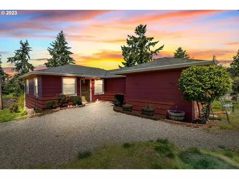 18522 S Holly Ln, Oregon City, OR 97045