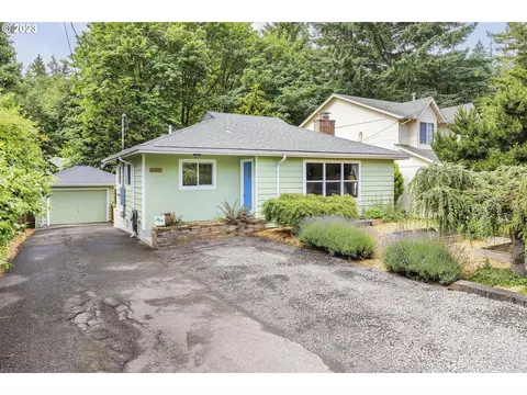3940 SW Pomona St, Portland, OR 97219