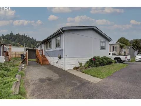 39100 NW Pacific Hwy #43, Woodland, WA 98674