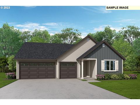 1988 SE 10th Ave, Canby, OR 97013