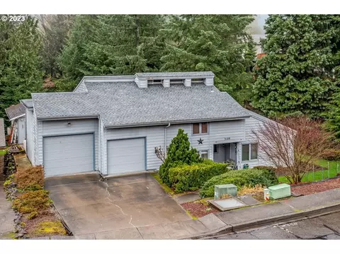 3109 Ammons Dr, Longview, WA 98632