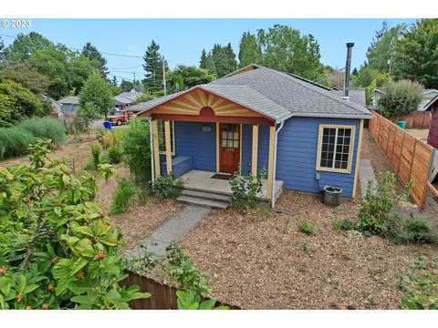 9340 N Polk Ave, Portland, OR 97203